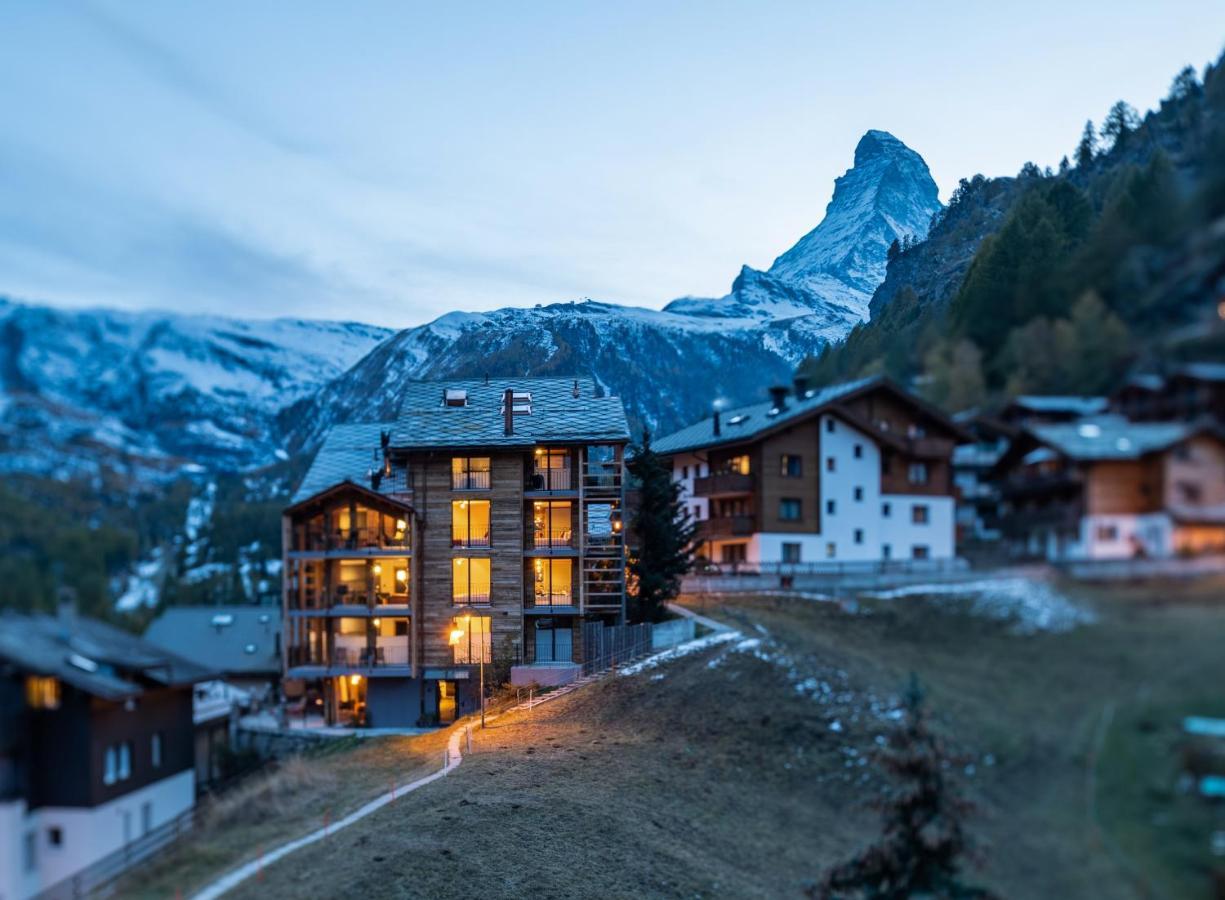 22 Summits Apartments Zermatt Extérieur photo